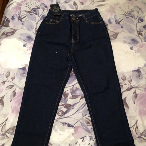 Jean bundle! - Picture 4 of 7